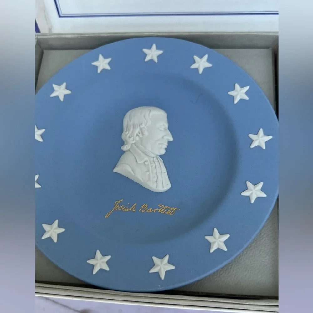 Wedgewood Vintage Seal of State Series Jasperware Set 6 New Hampshire Barlett - Picture 3 of 9